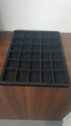 bandeja para bijuterias