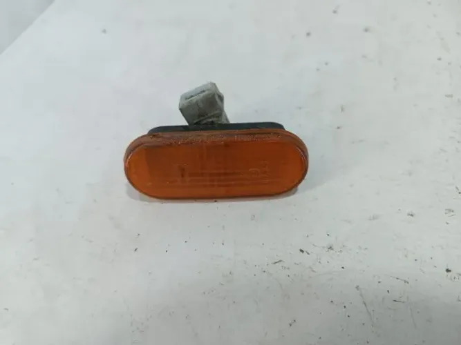 Pisca paralama VW Polo Classic 95-99