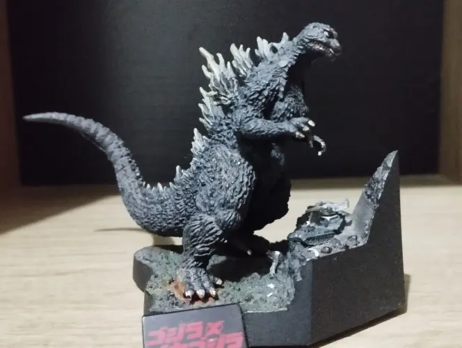 Diorama Godzilla - KiryuGoji (Godzilla 2002) - Original Bandai 
