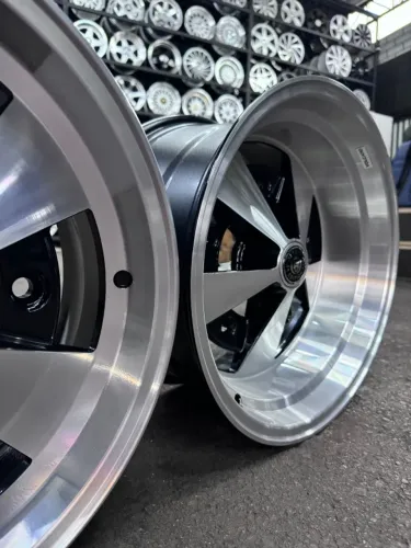 Rodas Escarabajo aro 15 Furação 5X205