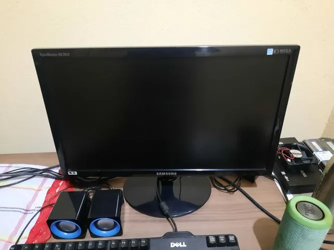 MONITOR SAMSUNG 20 POLEGADAS C/ CABO FONTE ORIGINAL