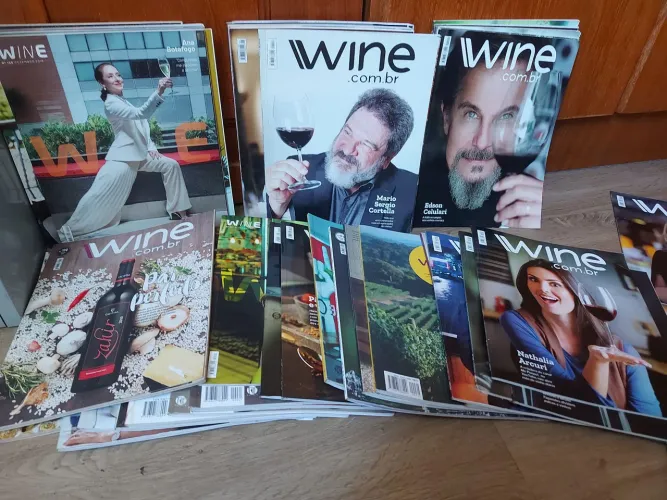 Coleção de 50 Revistas Wine - Edições Variadas