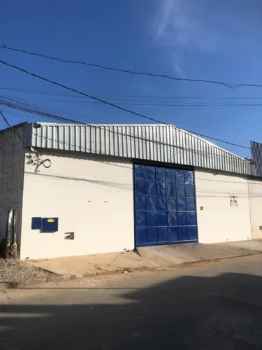 Galpão à Venda - Bairro Alcides Rabelo | Montes Claros/MG