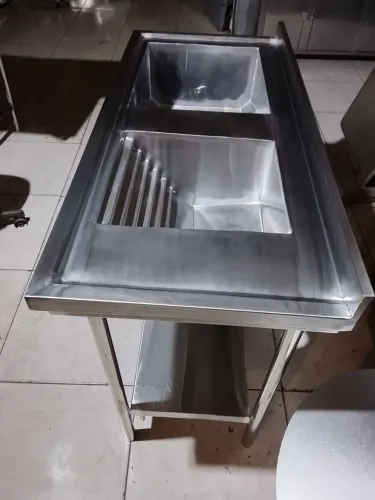Pia Industrial de Aço Inox com Cuba e Grelha