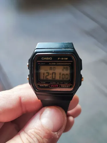 Relógio Casio F-91W