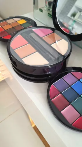 Kit de Maquiagem Deborah Milano