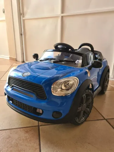 Carrinho eletrico Mini coupé