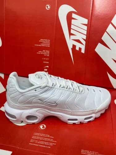 Nike Air Max Plus Tênis Masculino Branco