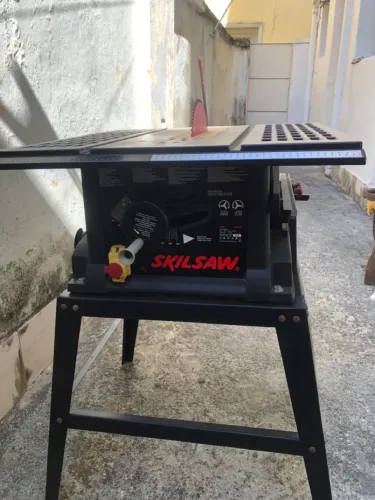 Serra de Mesa Skilsaw