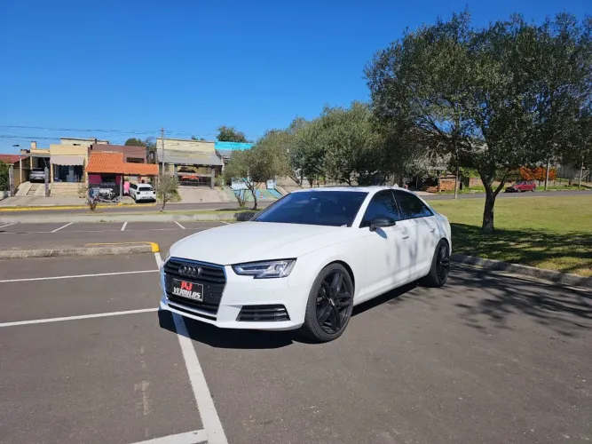 Audi A4 Launch Edition 2.0 TFSI 190cv S Troni 2016