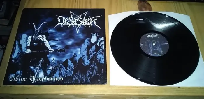 DESASTER  "Divine Blasphemies"! LP/VINIL ORIGINAL / IMPORTADO!