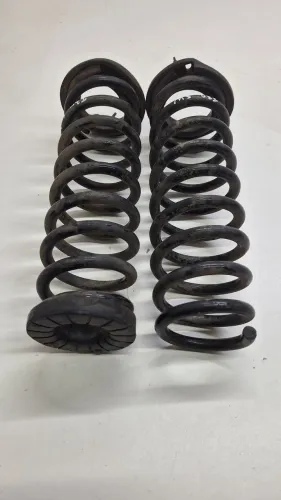 Par Molas Traseira Hyundai I30 Cw 2.0 16v 2010 / 2011