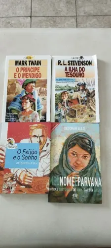 Livros paradidáticos 