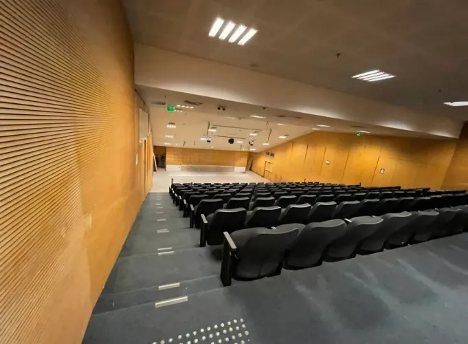 Poltronas Cadeiras para Auditório Cinema Salas