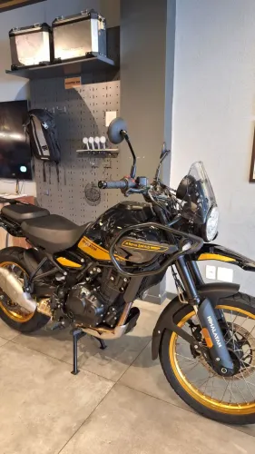 HIMALAYAN 450 HANLE BLACK  - HENRIQUE