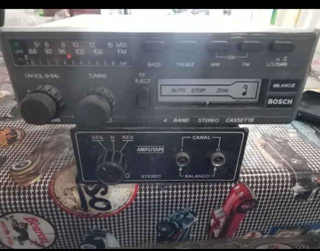 Rádio Toca-fitas Bosch Milano II