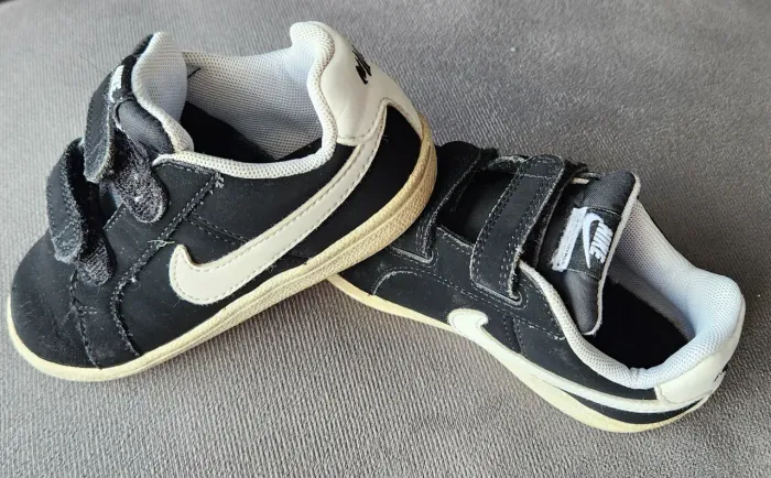 Tênis Infantil Nike - Preto e Branco
