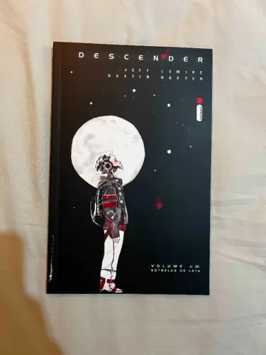 HQ - Descender | Vol. 1 - Intrínseca - Ótimo estado