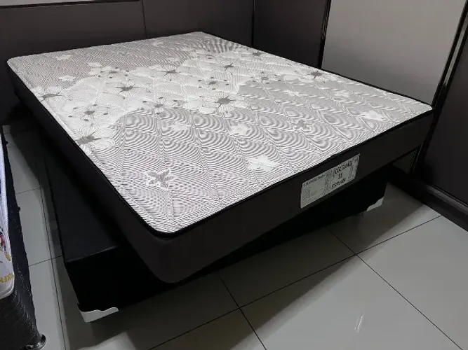 CAMA BOX COMPLETA COM COLCHÃO DENSIDADE33 14cm DE ALTURA OFERTA IMPERDÍVEL 