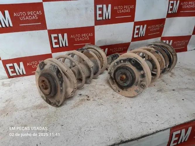 par de torre de suspensão dianteira peugeoit 206 207