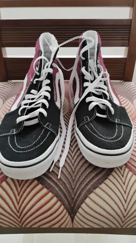 Tênis Vans Old Skool Preto e Vinho