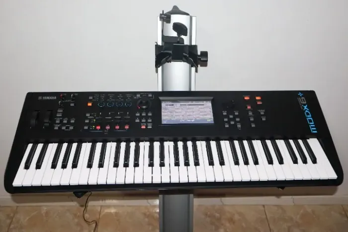 yamaha modx6
