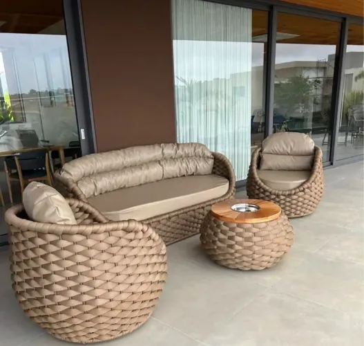 Conjunto de Sofá e Poltronas para Área Externa