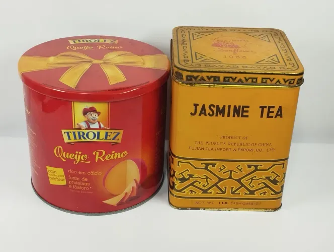 Latas Antigas Queijo Tirolez e Chá Jasmine Tea Vazias