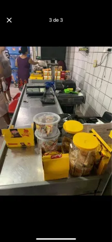 2 caixas pra padaria , supermercado, mercadinho.