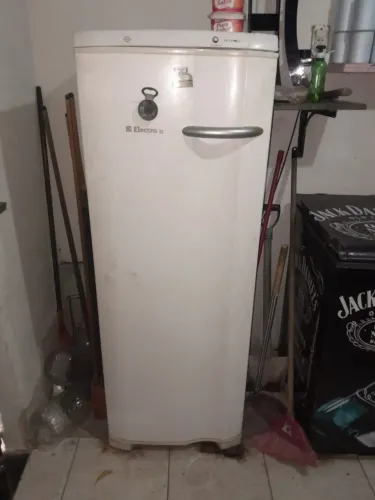 Freezer vertical 