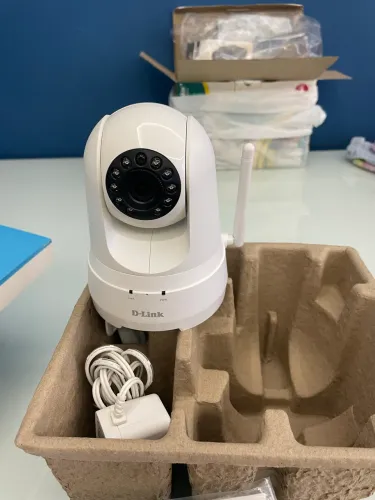Câmera D-Link Full HD Pan & Tilt Wi-Fi (DCS-8525LH)
