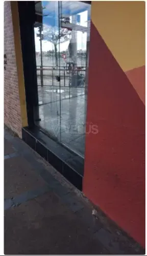 Oportunidade! Ponto comercial próximo ao Shopping.