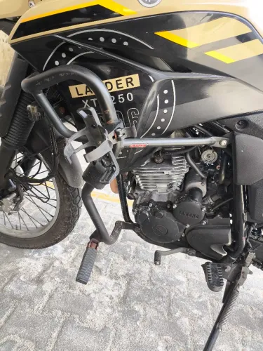 Protetor de carenagem Lander 250 