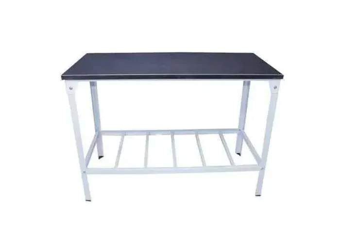 Mesa 1,17 X 0,55 M tampo inox estrutura pintada - Marcos