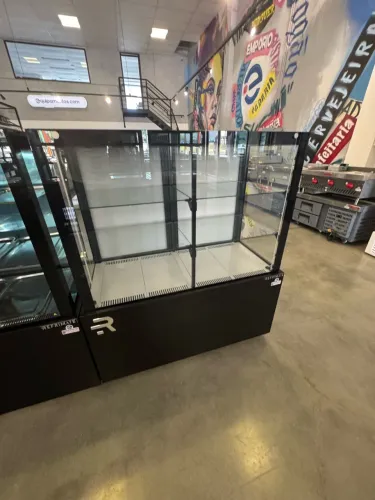 Confeitaria Vanguard New Plus 1.05m Refrigerada Ar Forçado Nova