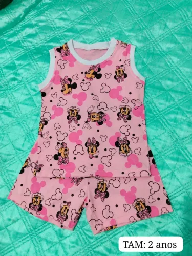 Roupa infantil 