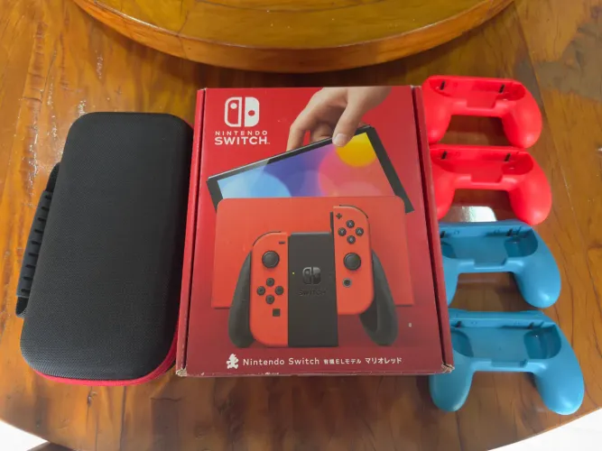 Nintendo Switch Oled Versão Mario Desbloqueado + Acessórios