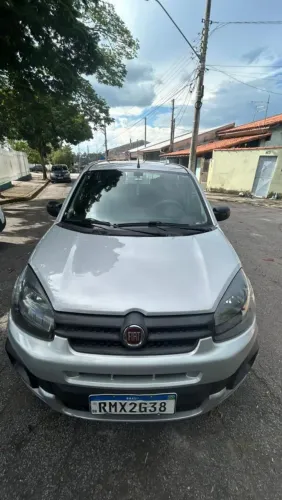 Fiat Uno Attractive 1.0 EVO Fire Flex 8V 5P 2021