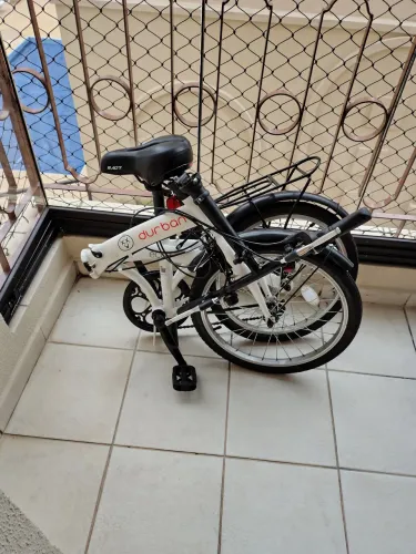 Bicicleta dobrável 6 marchas aro 20 Durban Eco+ com bagageiro