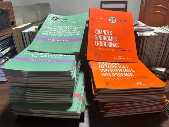 Estou doando apostilas med/medcurso 23/24
