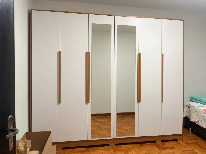 Guarda Roupa 2,70 x 2,35 oportunidade única 