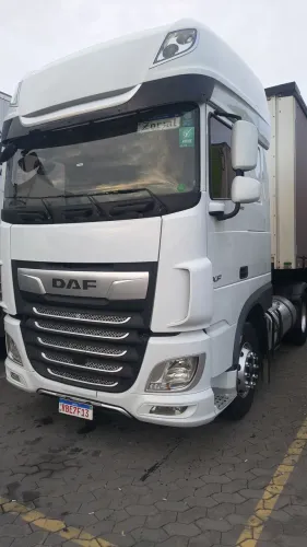 DAF XF480 SPACE CAB-TETO ALTO