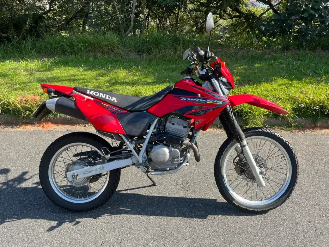 Tornado 250 - 32.000km - original, zerada