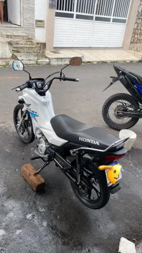 Moto em ótimo estado