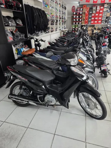 Honda Biz 110i 2016, aceito troca e financiamento