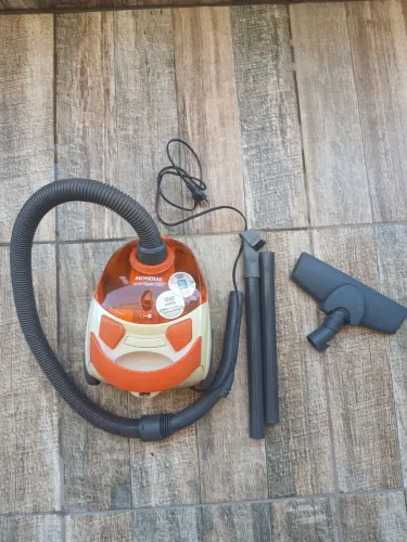 Vendo aspirador de pó MONDIAL, 1500 watts de potência Maior Sucção.