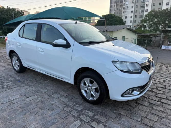 Renault Logan Dynamique Easyr Flex 1.6 16V 4P 2017