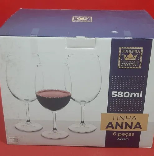 CONJUNTO TAÇAS DE CRISTAL