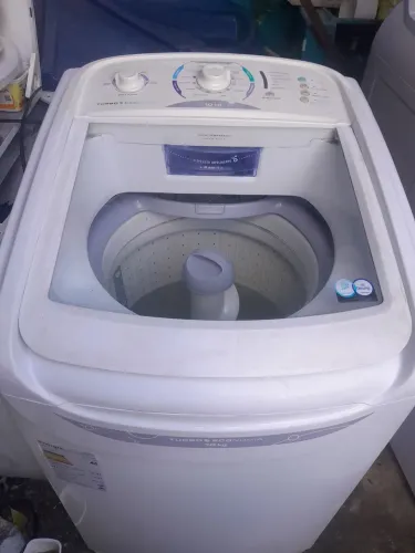 Estou vendendo um máquina Electrolux 10kg 