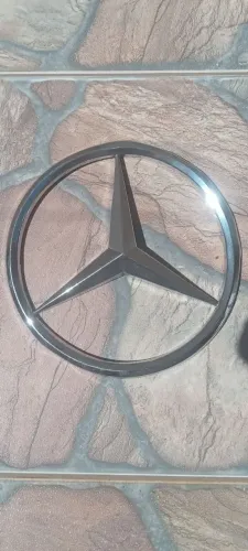 Emblema original mercedes